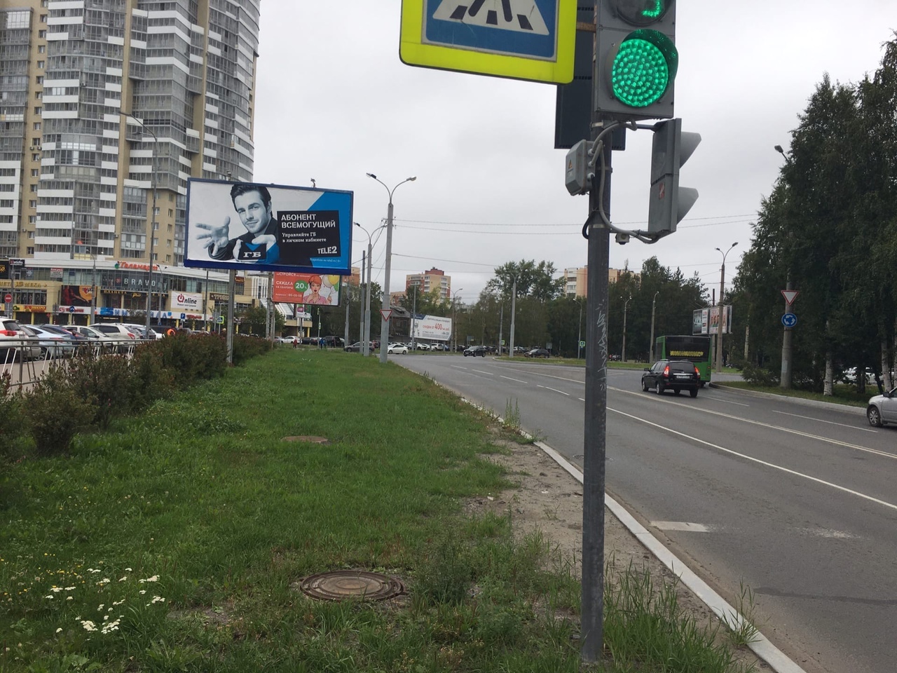 Фотография рекламного носителя, тип: Билборд 3x6, адрес: Обводный канал Х Поморская ул., Архангельск, Архангельская область, Россия. Сторона В №765900