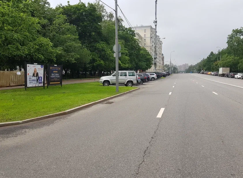 Фотография рекламного носителя, тип: Афиша 1.75x1.8, адрес: Куусинена ул., д.17, поз.1, стенд 1, Москва, Россия. Сторона A №865337