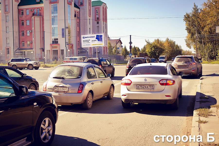 Фотография рекламного носителя, тип: Билборд 3x6, адрес: Свиязева ул. Х Леонова ул., Пермь, Пермский край, Россия. Сторона Б №215538