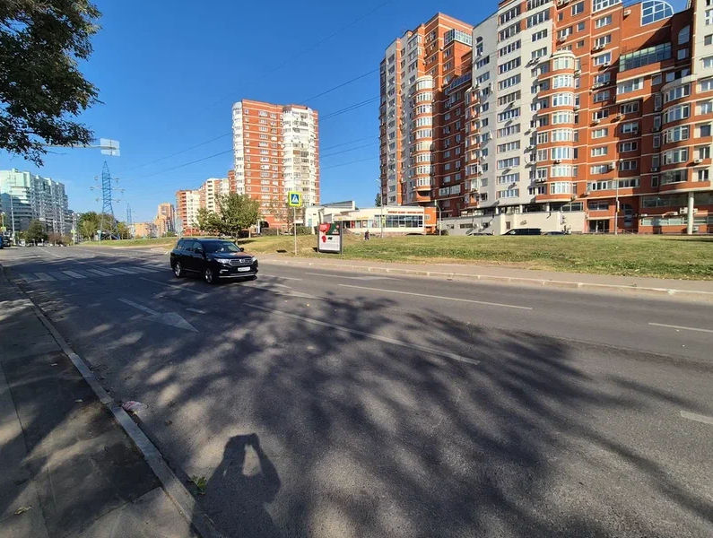 Фотография рекламного носителя, тип: Афиша 1.75x1.8, адрес: Академика Пилюгина ул., д.10, н-в, стенд 1, Москва, Россия. Сторона A №864982