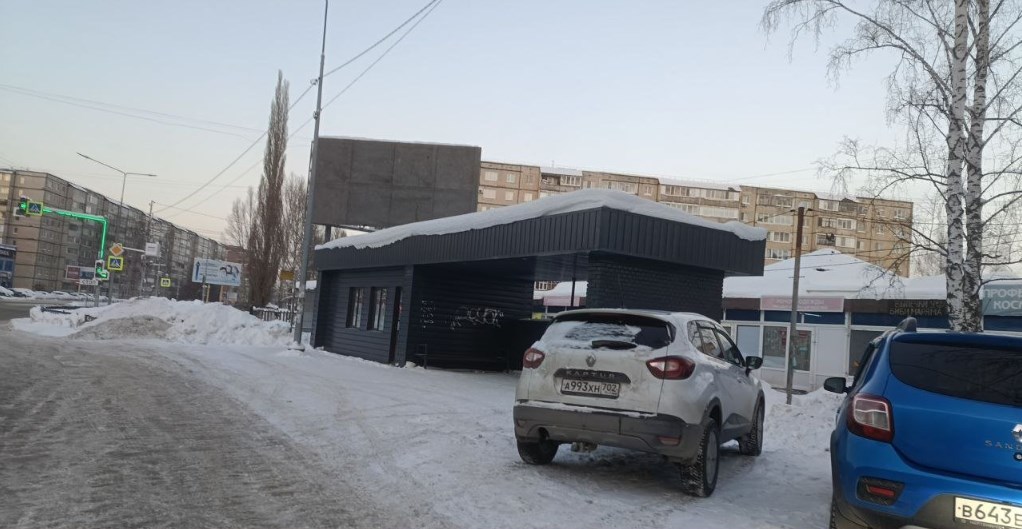 Фотография рекламного носителя, тип: Билборд 3x6, адрес: Ленина ул., д.72а, Нефтекамск, Республика Башкортостан, Россия. Сторона А №1437956