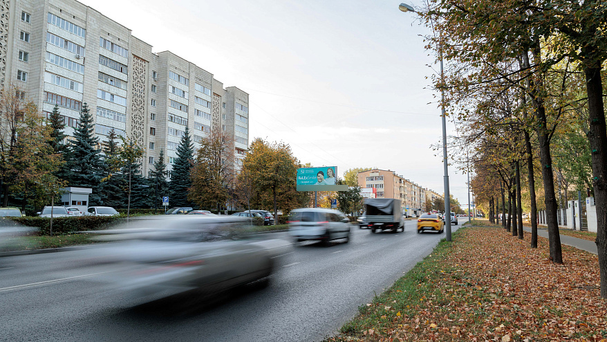 Фотография рекламного носителя, тип: Билборд 3x6, адрес: Космонавтов ул., д.42, Казань, Республика Татарстан, Россия. Сторона B №761194