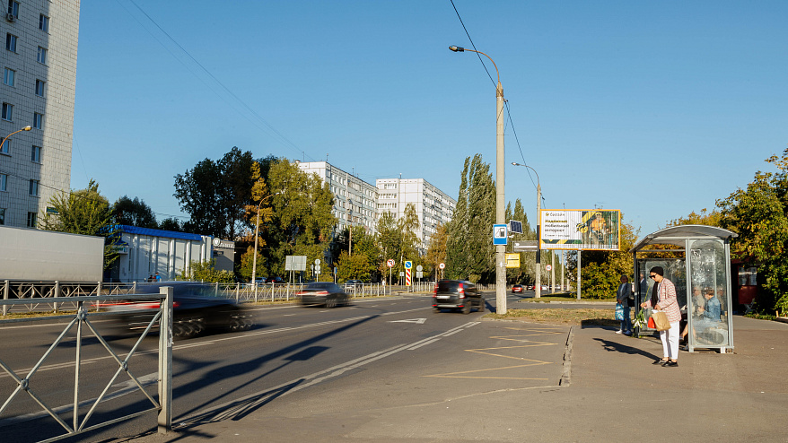 Фотография рекламного носителя, тип: Билборд 3x6, адрес: Маршала Чуйкова ул., напротив д.5, через дорогу, Казань, Республика Татарстан, Россия. Сторона А1-A3 №679222