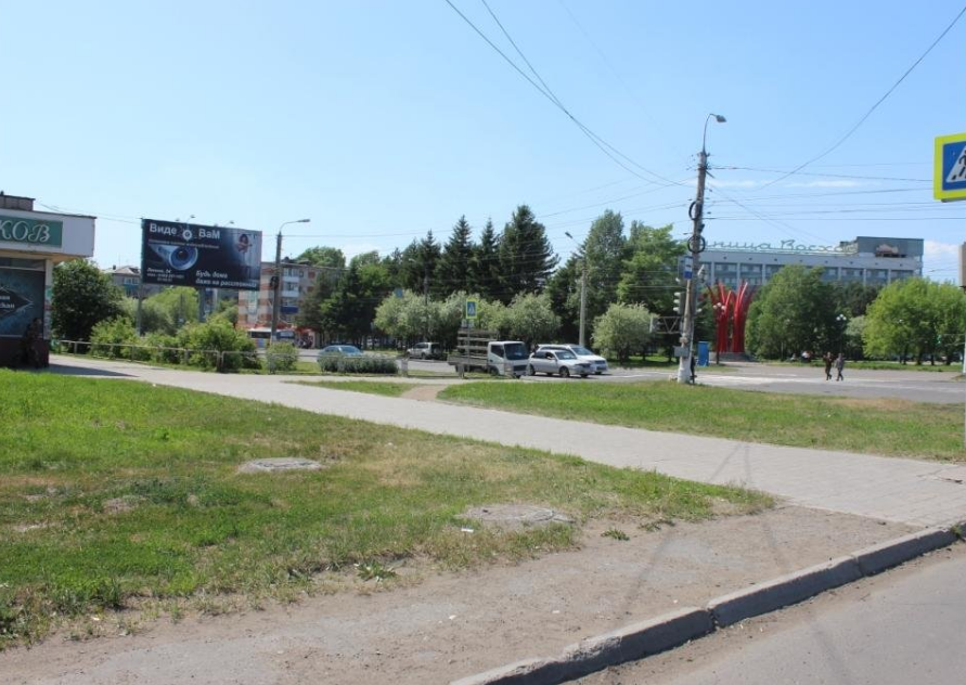 Фотография рекламного носителя, тип: Билборд 3x6, адрес: Первостроителей пр-т., д.21 X Ленина пр-т., Комсомольск-на-Амуре, Хабаровский край, Россия. Сторона Б №1370250