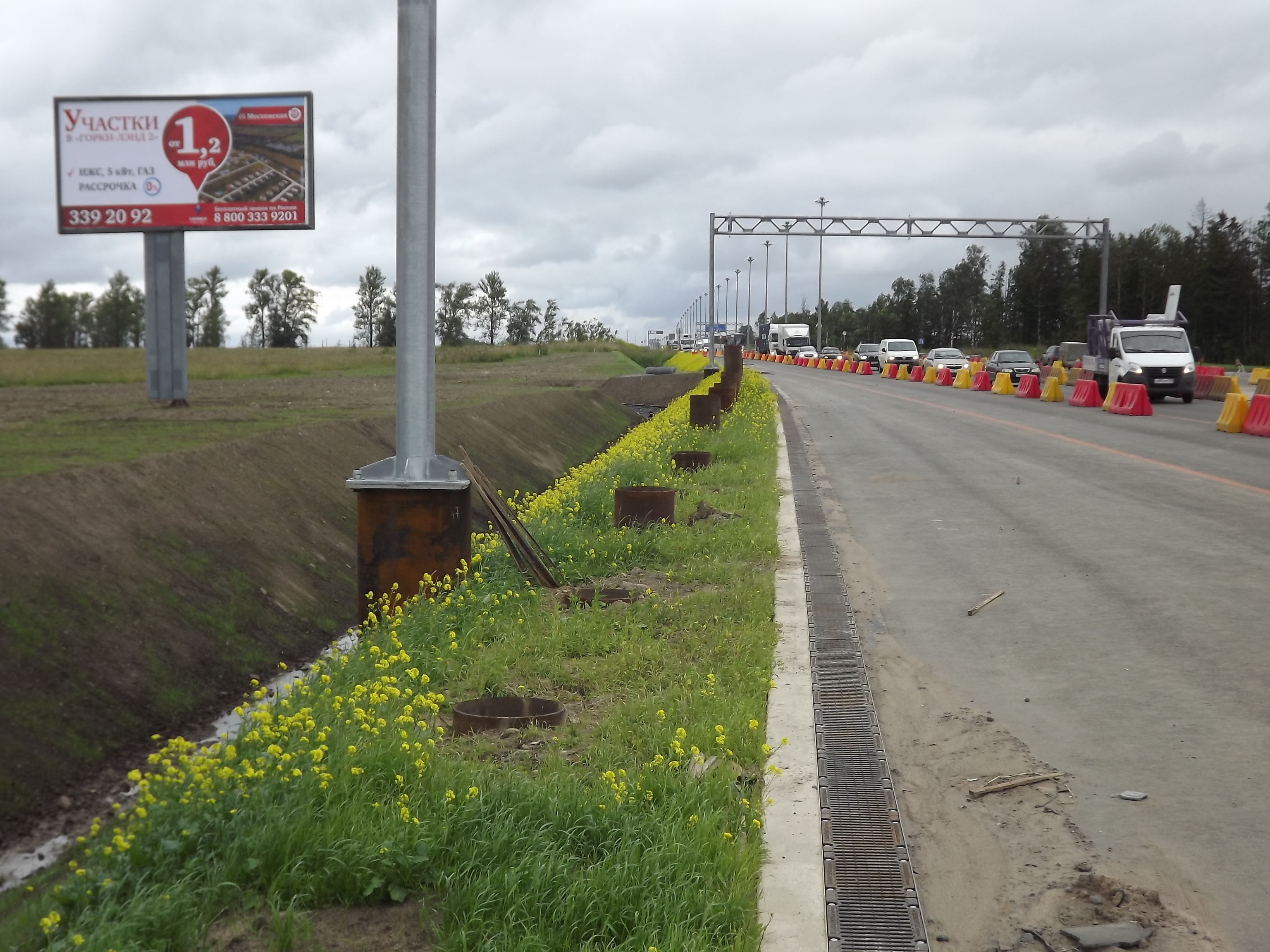 Фотография рекламного носителя, тип: Билборд 3x6, адрес: Киевское ш., 31 600м, Ленинградская область, Россия. Сторона Б №338908