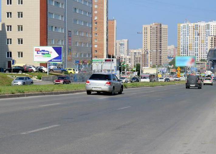 Фотография рекламного носителя, тип: Билборд 3x6, адрес: Кошурникова ул. Х Бориса Богаткова ул., д.230, Новосибирск, Новосибирская область, Россия. Сторона Б №194816