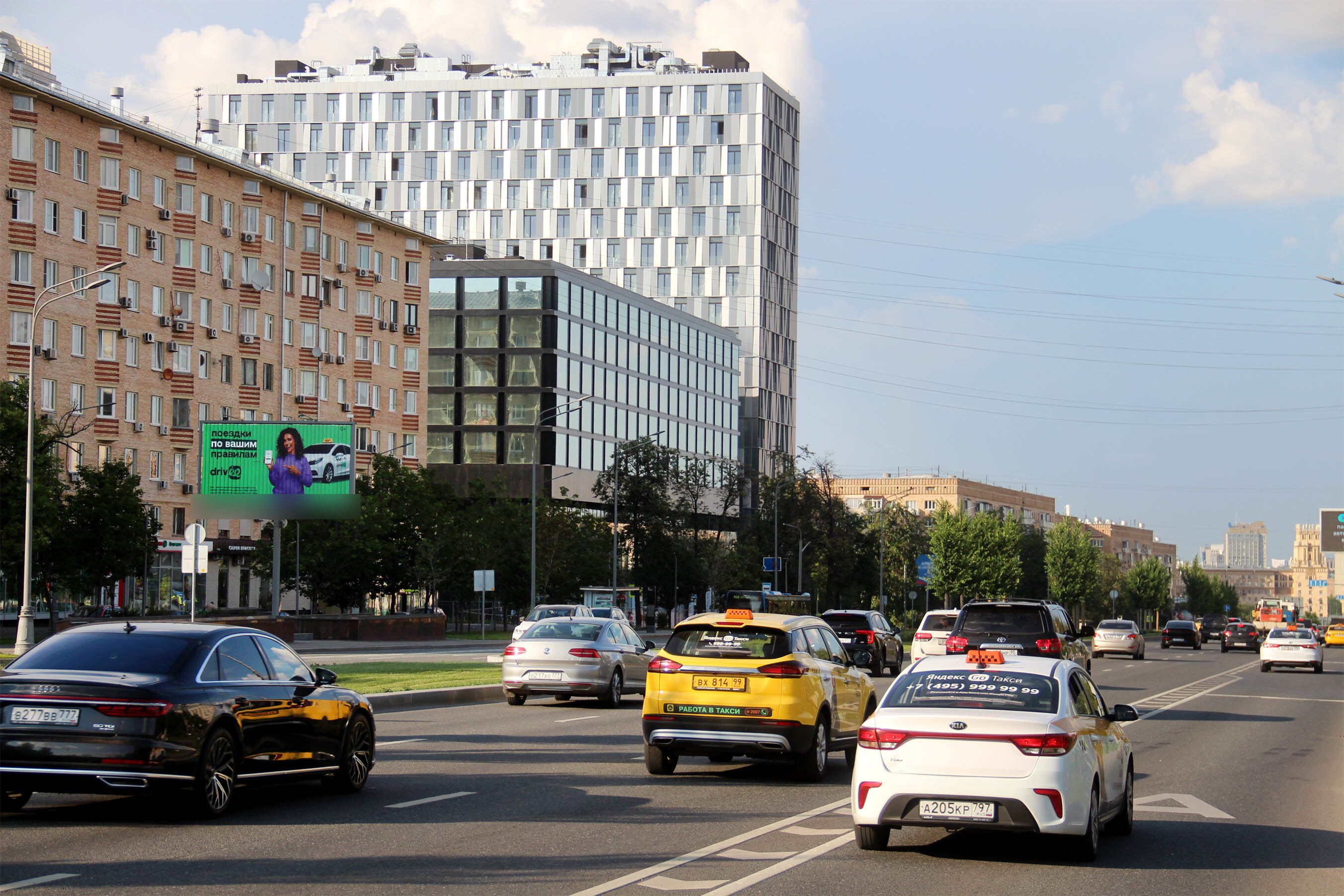 Фотография рекламного носителя, тип: Билборд 3x6, адрес: Ленинский пр-т., д.40, Москва, Россия. Сторона B1-B3 №789288