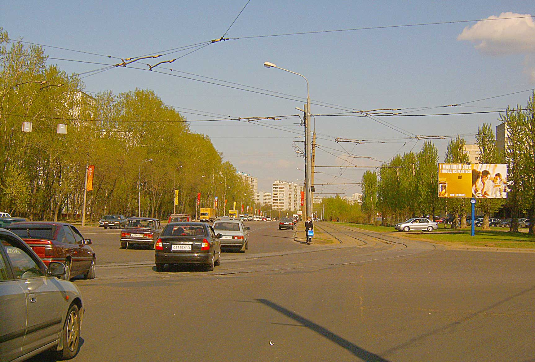 Фотография рекламного носителя, тип: Билборд 3x6, адрес: Дежнева пр-зд., д.7, Москва, Россия. Сторона A №11610