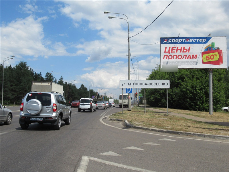 Фотография рекламного носителя, тип: Билборд 3x6, адрес: Антонова-Овсеенко ул., 300м от развязки с ул. 9 Января, Воронеж, Воронежская область, Россия. Сторона А №111957