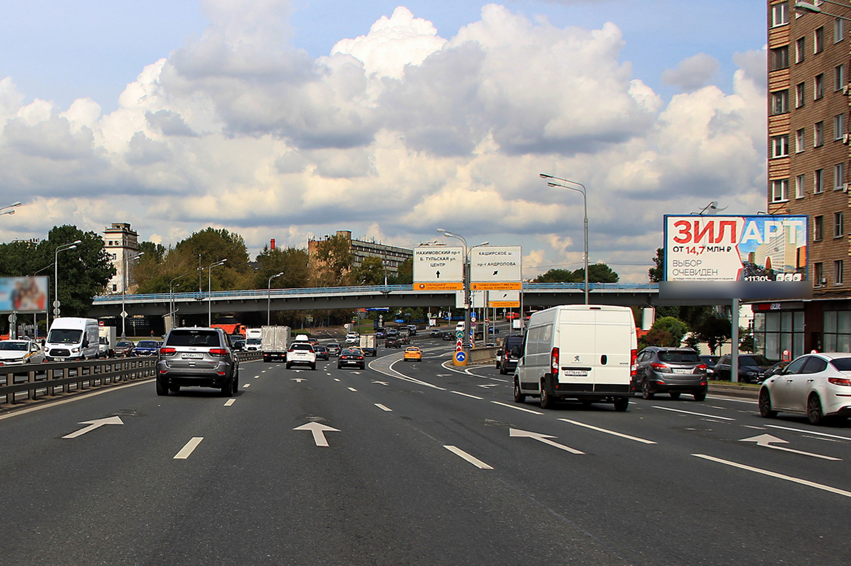 Фотография рекламного носителя, тип: Билборд 3x6, адрес: Варшавское ш., д.67-69, Москва, Россия. Сторона А №94898