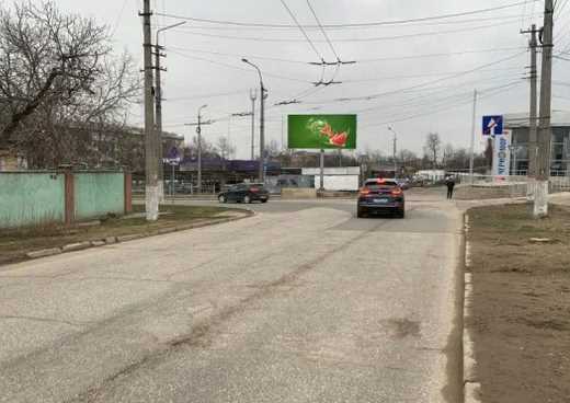 Фотография рекламного носителя, тип: Билборд 3x6, адрес: Дмитрия Ульянова ул. X Русский пер., Симферополь, Республика Крым, Россия. Сторона А №1445496
