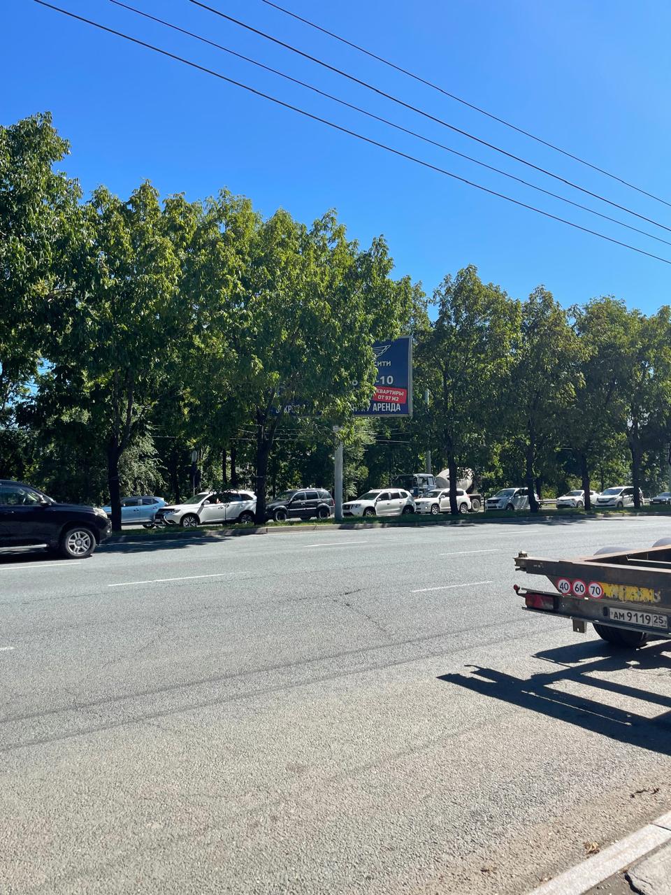 Фотография рекламного носителя, тип: Билборд 3x6, адрес: 100-лет Владивостока ул., д.134, Владивосток, Приморский край, Россия. Сторона Б №1350181