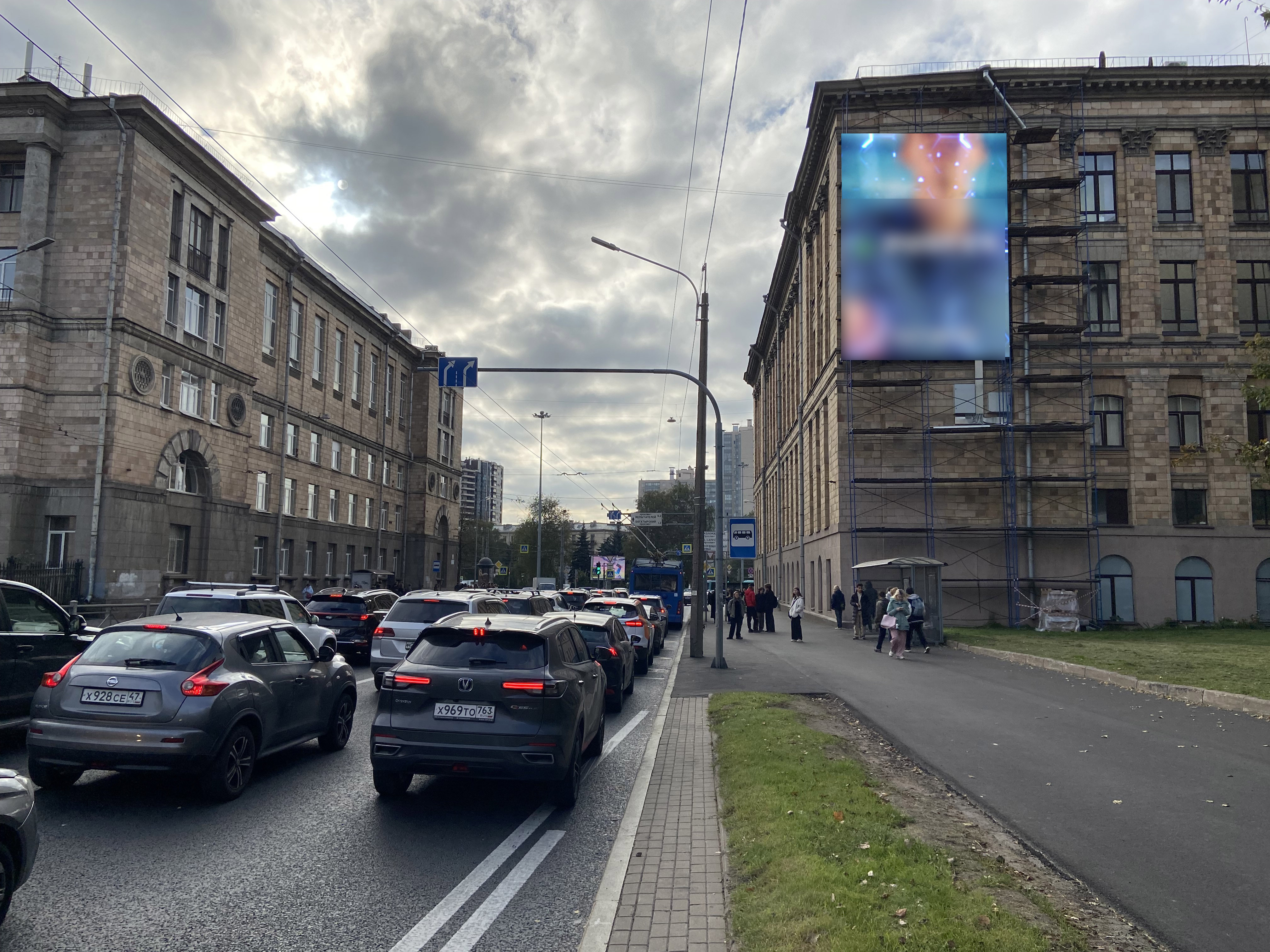 Фотография рекламного носителя, тип: Медиафасад, адрес: Светлановский пр-т. Х Светлановская пл., Санкт-Петербург, Россия. Сторона А15 №1382467