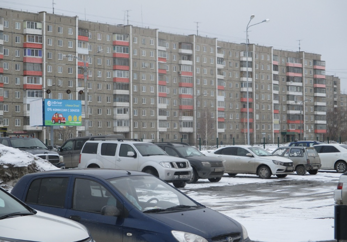 Фотография рекламного носителя, тип: Билборд 3x6, адрес: Уральский пр-т., д.65, Нижний Тагил, Свердловская область, Россия. Сторона А №1429264