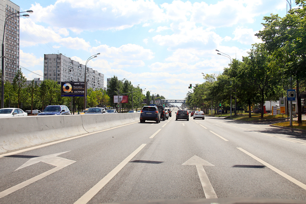 Фотография рекламного носителя, тип: Билборд 3x6, адрес: Алтуфьевское ш., д.70, корп.1 Х Костромская ул., Москва, Россия. Сторона Б1 №15253