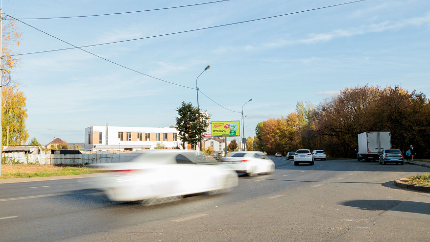 Фотография рекламного носителя, тип: Билборд 3x6, адрес: Космонавтов ул., д.57б, Казань, Республика Татарстан, Россия. Сторона B №761196