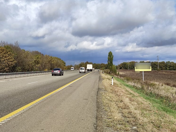 Фотография рекламного носителя, тип: Билборд 3x6, адрес: М-4 «Дон» а/д, 1367 342м, Горячий Ключ, Краснодарский край, Россия. Сторона А №1069310