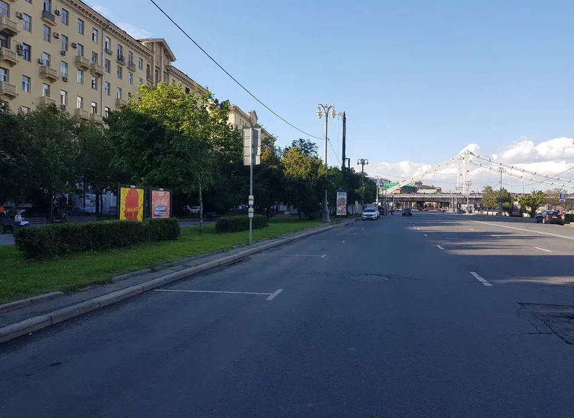 Фотография рекламного носителя, тип: Афиша 1.75x1.8, адрес: Фрунзенская наб., д.10, стенд 1, Москва, Россия. Сторона А №619950