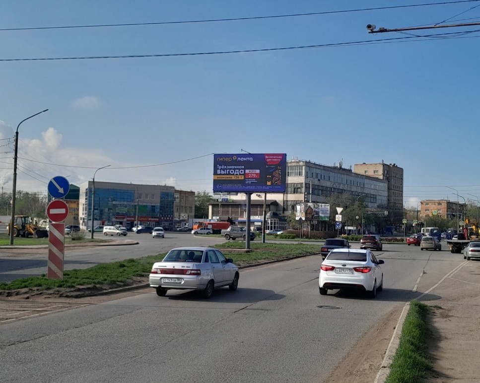 Фотография рекламного носителя, тип: Билборд 3x6, адрес: Яблочкова ул., мясокомбинат, Астрахань, Астраханская область, Россия. Сторона B1-B10 №1404675