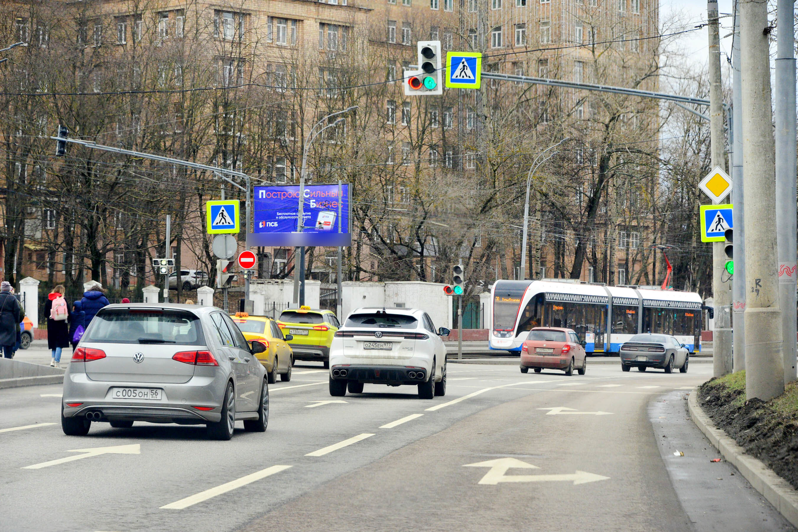 Фотография рекламного носителя, тип: Билборд 3x6, адрес: Новощукинская ул., д.5-7, Москва, Россия. Сторона Б №96120