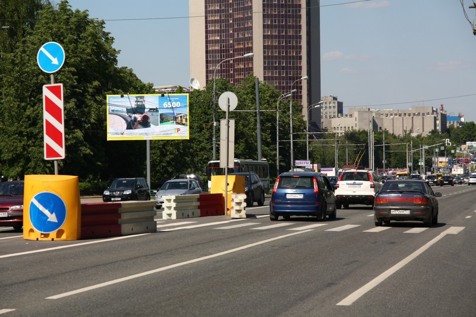 Фотография рекламного носителя, тип: Билборд 3x6, адрес: Севастопольский пр-т., д.28, корп.4, Москва, Россия. Сторона В №93680