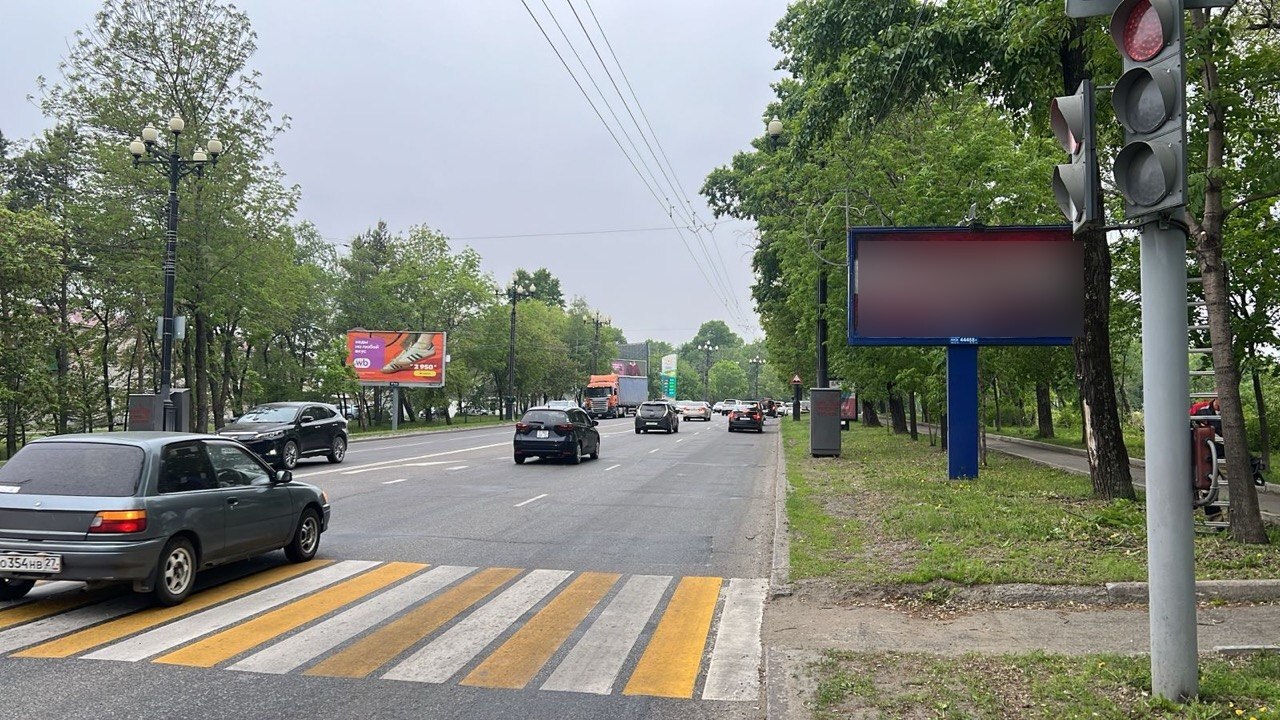 Фотография рекламного носителя, тип: Билборд 2x4, адрес: Карла Маркса ул. Х Окружная ул., Хабаровск, Хабаровский край, Россия. Сторона А №971736