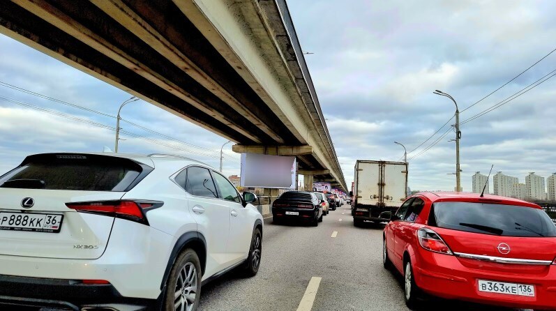 Фотография рекламного носителя, тип: Билборд 3x6, адрес: Северный мост, опора моста 20, Воронеж, Воронежская область, Россия. Сторона A1 №540427