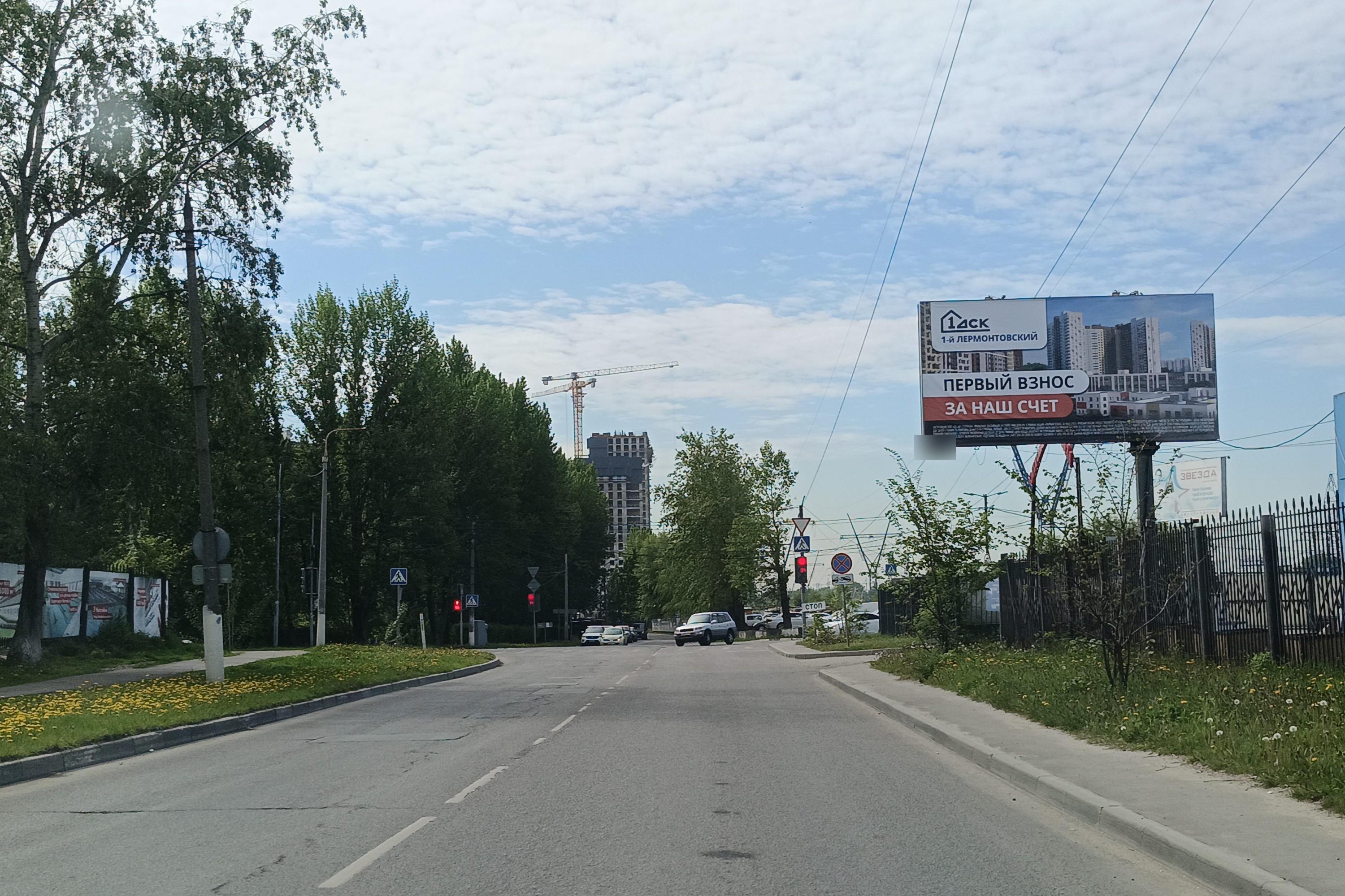 Фотография рекламного носителя, тип: Билборд 3x6, адрес: Строителей ул., 50 метров до пересечения с Новая ул., Реутов, Московская область, Россия. Сторона А №859790