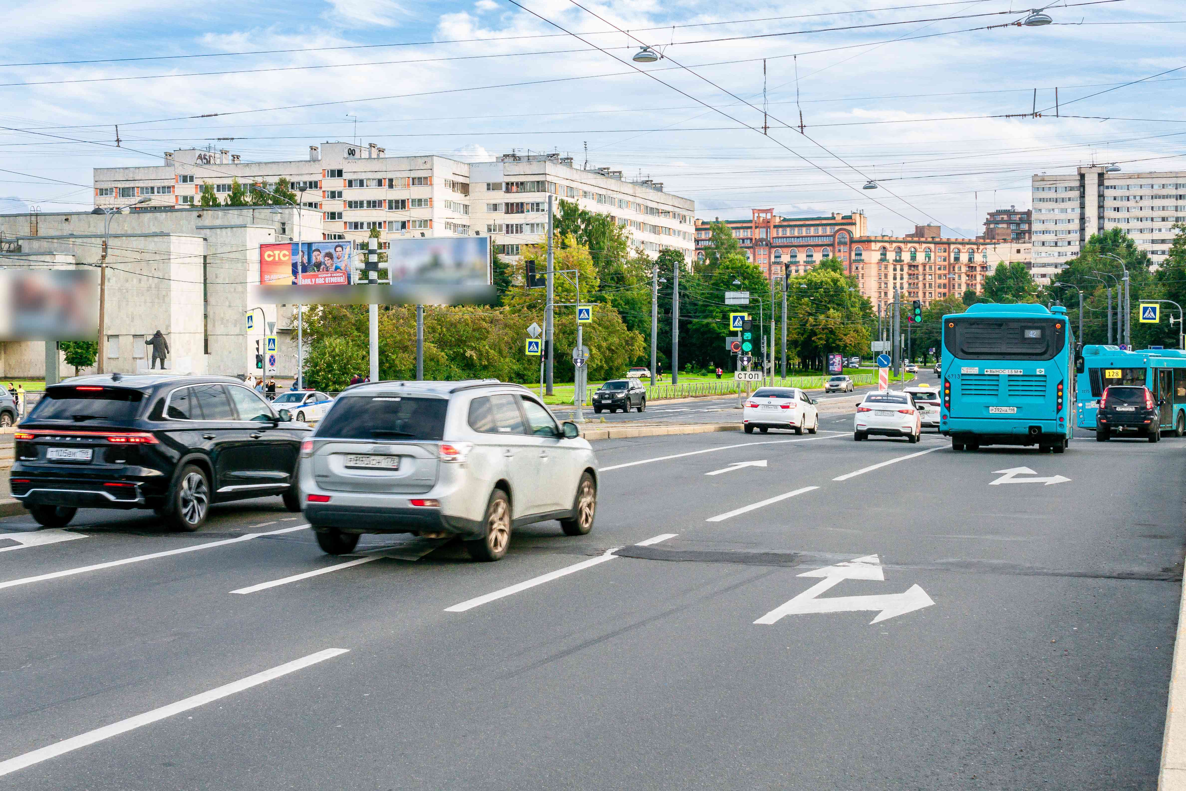 Фотография рекламного носителя, тип: Билборд 3x6, адрес: Наличная ул. Х Новосмоленская наб., Санкт-Петербург, Россия. Сторона Б1 №106080