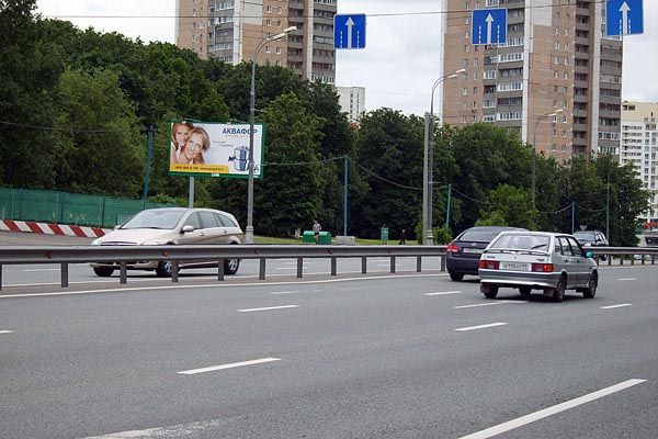 Фотография рекламного носителя, тип: Билборд 3x6, адрес: Ленинский пр-т., д.121, Москва, Россия. Сторона B №66012