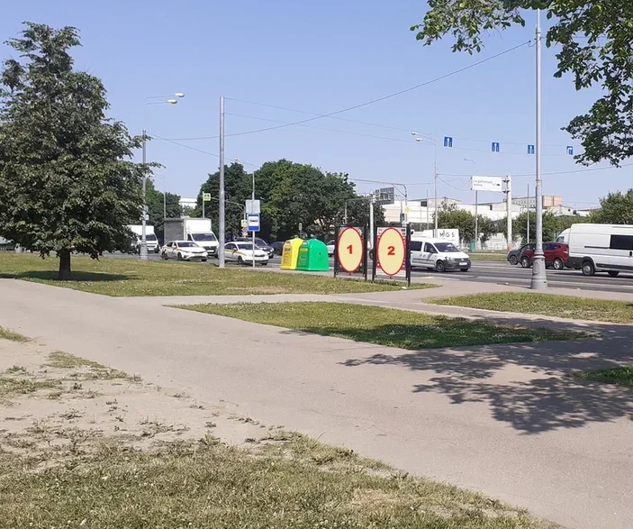 Фотография рекламного носителя, тип: Афиша 1.75x1.8, адрес: Подольских Курсантов ул., д.12, стенд 1, Москва, Россия. Сторона B №865927