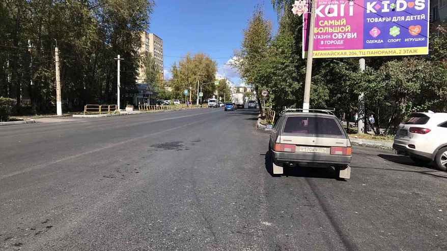 Фотография рекламного носителя, тип: Билборд 3x6, адрес: Гагарина пр-т., 1 линия, д.19, Златоуст, Челябинская область, Россия. Сторона A №200228