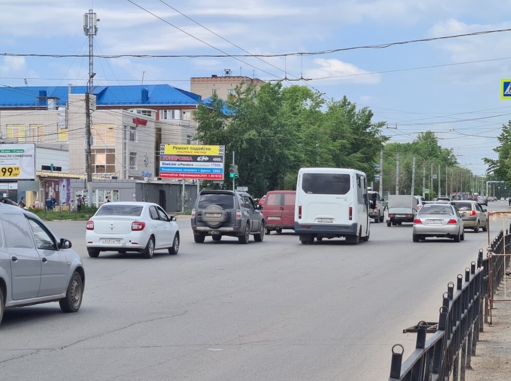 Фотография рекламного носителя, тип: Билборд 3x6, адрес: Нефтезаводская ул., д.27в, Омск, Омская область, Россия. Сторона В №1009938