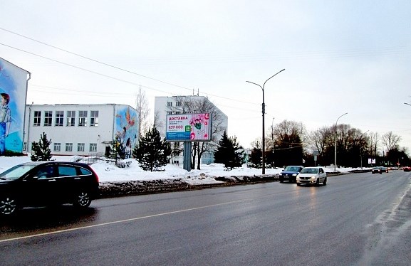 Фотография рекламного носителя, тип: Билборд 3x6, адрес: Псковская ул., д.1, Великий Новгород, Новгородская область, Россия. Сторона B1 №397674