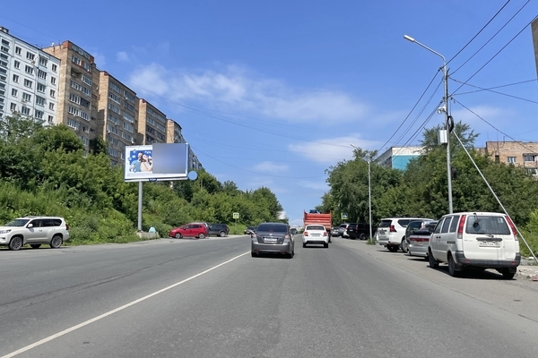 Фотография рекламного носителя, тип: Билборд 3x6, адрес: Красного Знамени пр-т., д.104 Х Шилкинская ул., Владивосток, Приморский край, Россия. Сторона Б №154015