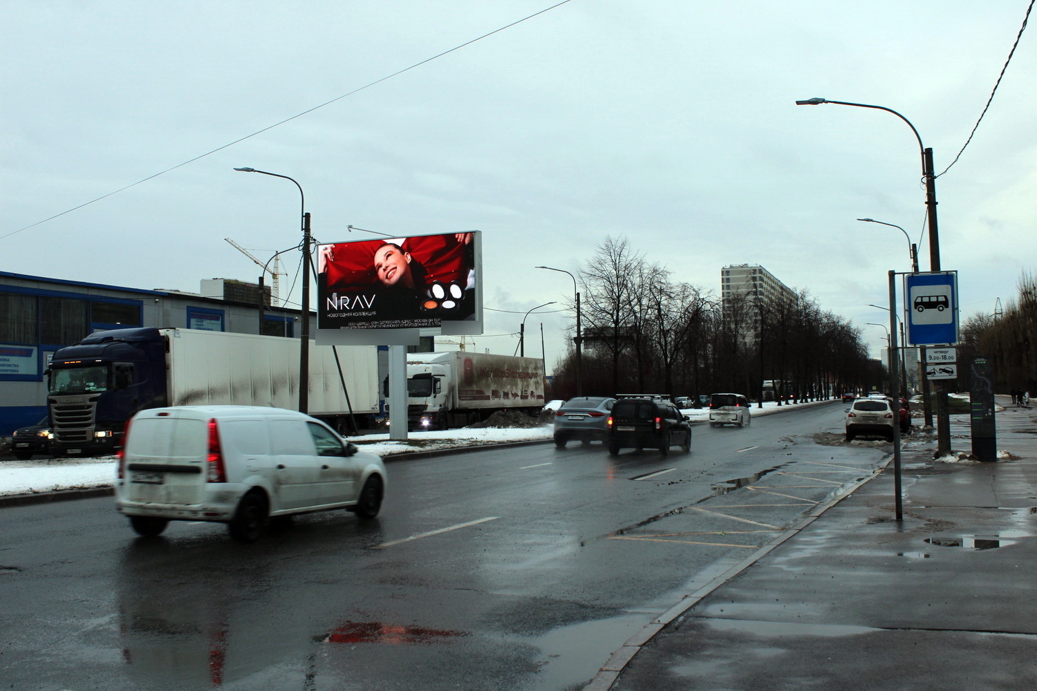 Фотография рекламного носителя, тип: Билборд 3x6, адрес: Большевиков пр-т., д.73, корп.1 Х Дальневосточный пр-т., Санкт-Петербург, Россия. Сторона А2 №118536