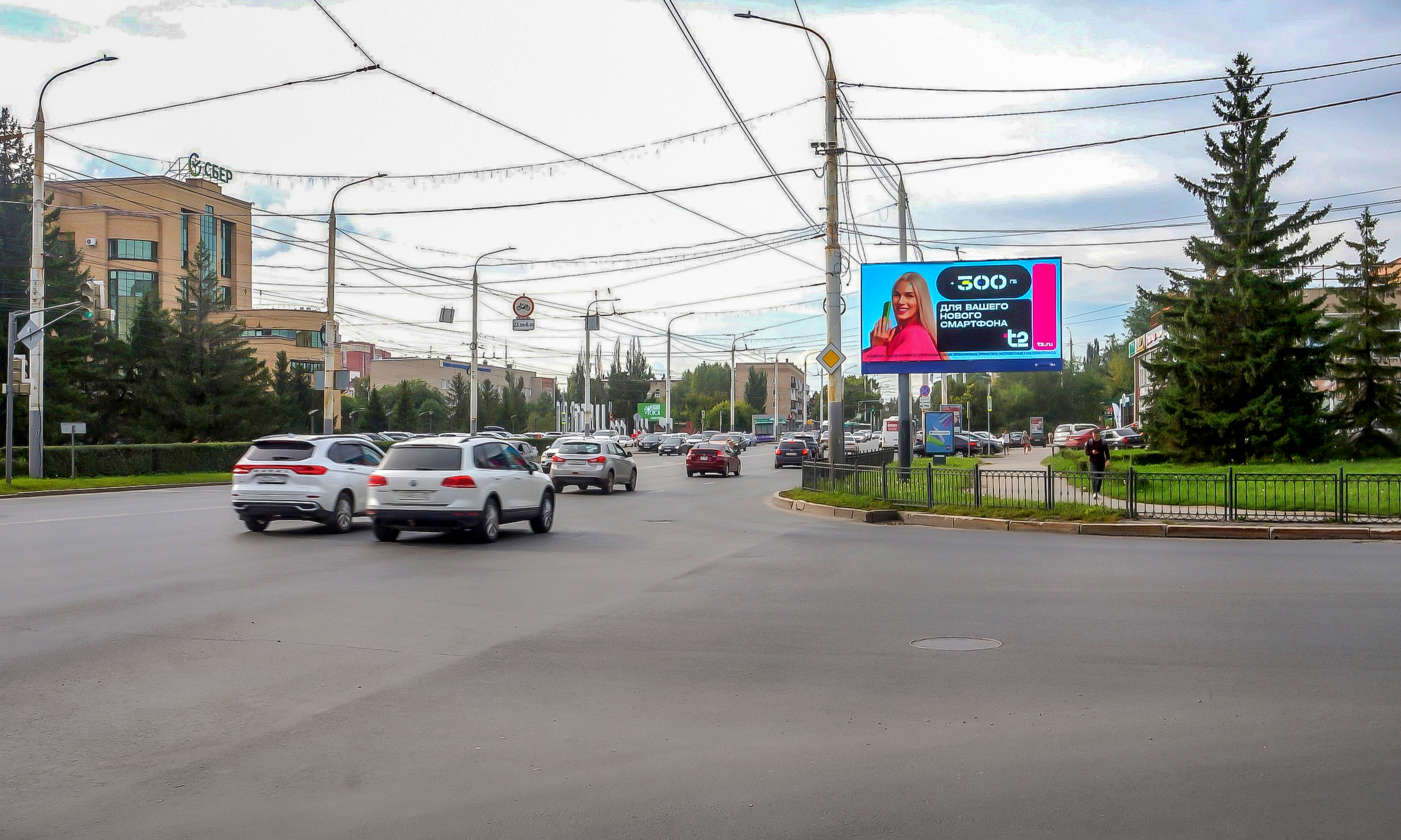 Фотография рекламного носителя, тип: Билборд 3x6, адрес: Красный Путь ул., д.76 Х 7-я Северная ул., Администрация САО, Омск, Омская область, Россия. Сторона А1 №645414