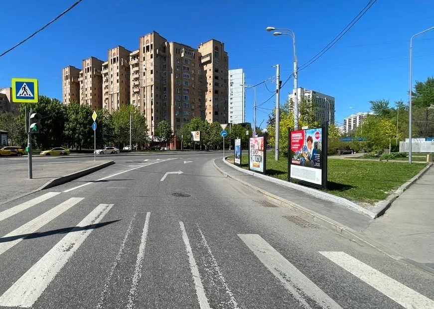 Фотография рекламного носителя, тип: Афиша 1.75x1.8, адрес: Нижегородская ул., д.1, стенд 1, Москва, Россия. Сторона А №865811