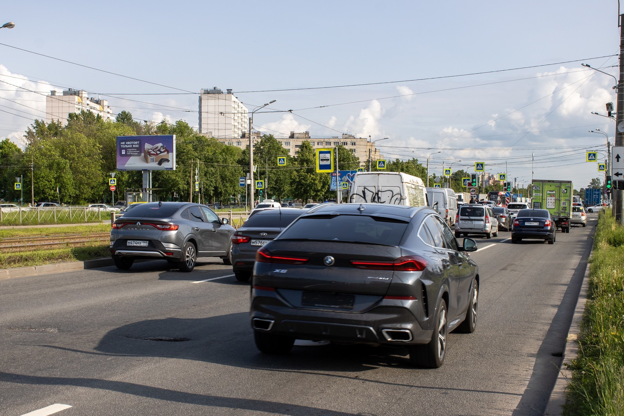 Фотография рекламного носителя, тип: Билборд 3x6, адрес: Дальневосточный пр-т., д.40 Х Крыленко ул., Санкт-Петербург, Россия. Сторона Б №118892