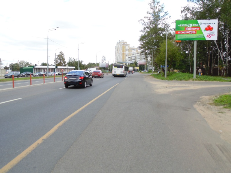 Фотография рекламного носителя, тип: Билборд 3x6, адрес: Волоколамское ш., 26 500м, Красногорск, Московская область, Россия. Сторона А №437593