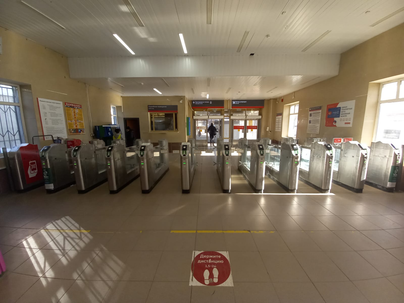 Фотография рекламного носителя, тип: Другой индор-формат, адрес: ЖД вокзал «Станция Павшино МЦД-2», Вокзальная ул., Павшино ст., Красногорск, Московская область, Россия. Сторона/вариант A №994017