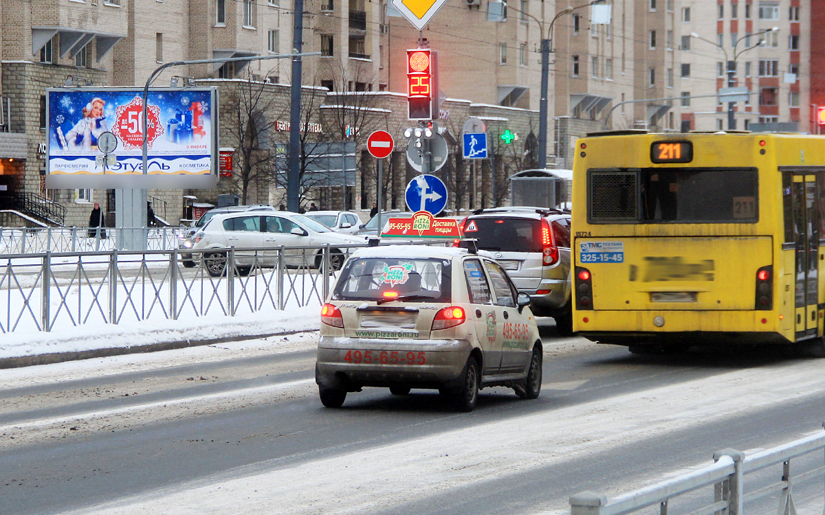 Фотография рекламного носителя, тип: Билборд 3x6, адрес: Савушкина ул., д.118 Х Яхтенная ул., Санкт-Петербург, Россия. Сторона B №171792