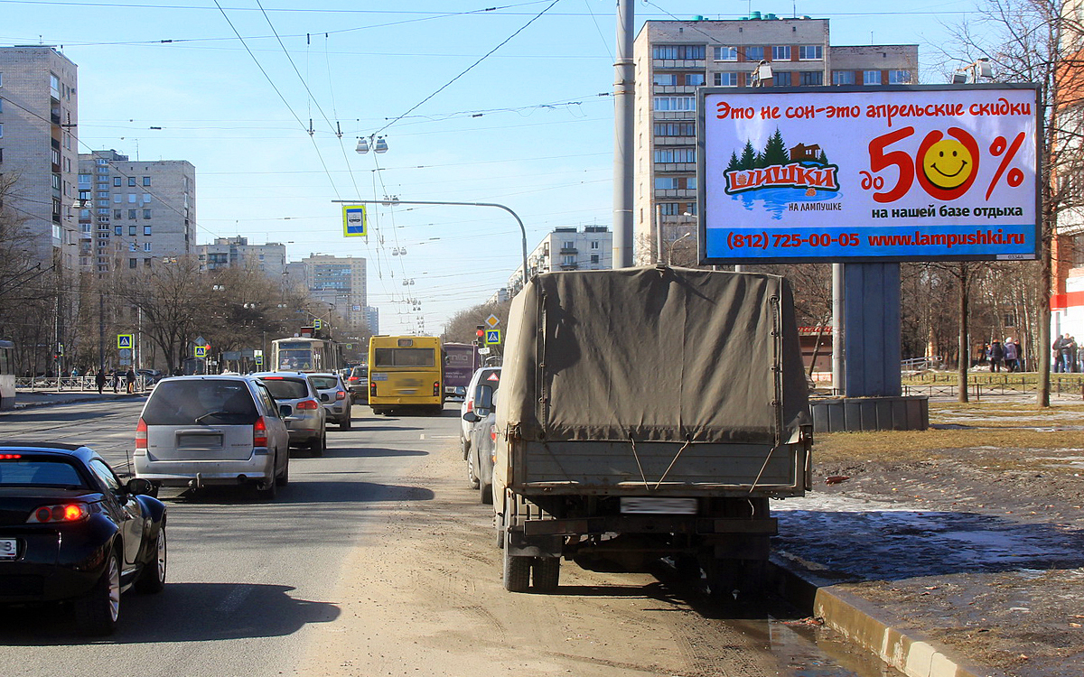 Фотография рекламного носителя, тип: Билборд 3x6, адрес: Науки пр-т., д.44 Х Карпинского ул., Санкт-Петербург, Россия. Сторона A №171509
