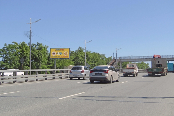 Фотография рекламного носителя, тип: Билборд 3x6, адрес: Маковского ул., Владивосток, Приморский край, Россия. Сторона Б №154040