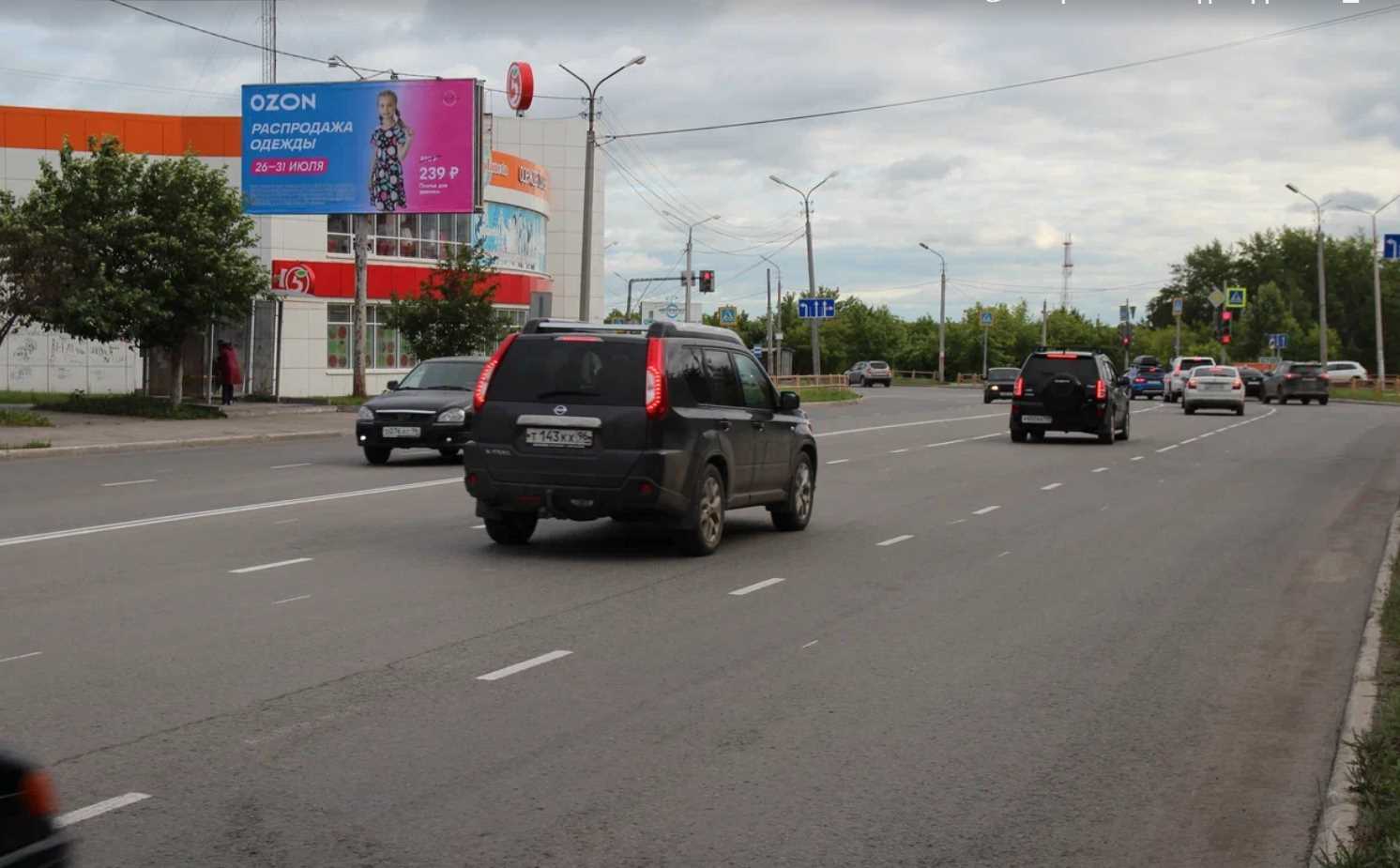 Фотография рекламного носителя, тип: Билборд 3x6, адрес: Кирова, 7, Каменск-Уральский, Свердловская область, Россия. Сторона В №1335307