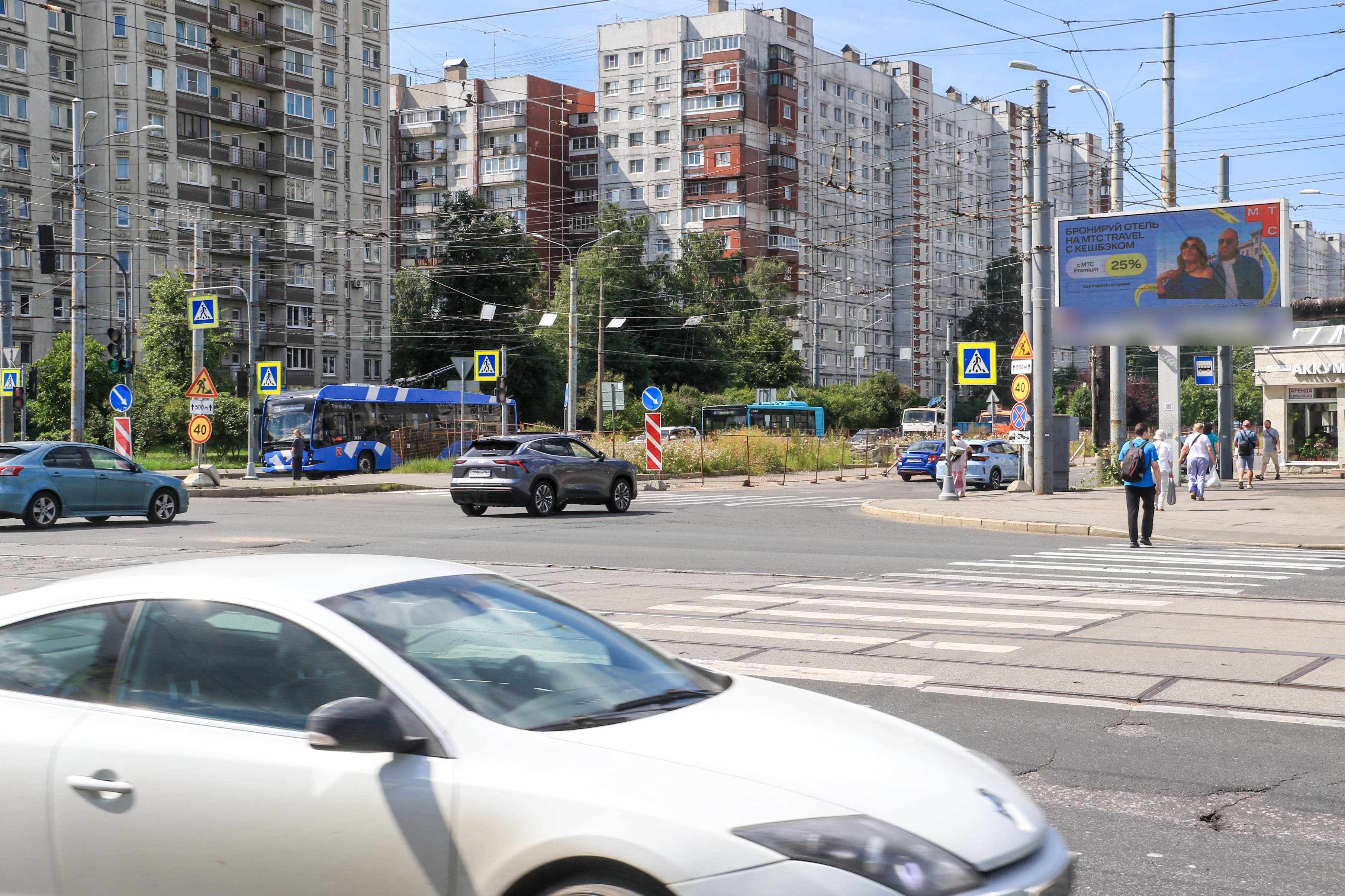 Фотография рекламного носителя, тип: Билборд 3x6, адрес: Кораблестроителей ул., д.48, корп.2 Х Наличная ул., Санкт-Петербург, Россия. Сторона А1 №719385