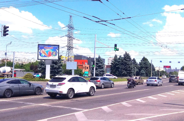 Фотография рекламного носителя, тип: Ситиборд 2.7x3.7, адрес: Мачуги ул., д.9/1, поз.1, Краснодар, Краснодарский край, Россия. Сторона A1-A5 №458839