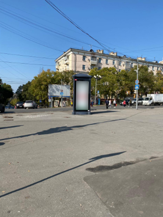 Фотография рекламного носителя, тип: Пиллар 3x1.4, адрес: Блюхера пл., поз.1, Хабаровск, Хабаровский край, Россия. Сторона 3 №1395839