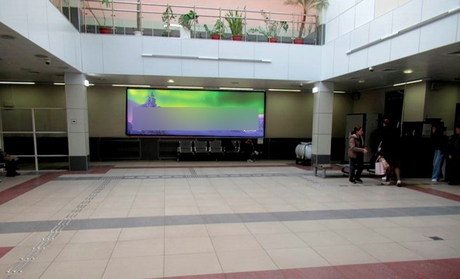 Фотография рекламного носителя, тип: Видеоэкран, адрес: ЖД вокзал «Казань», Воровского ул., д.33, Казань, Республика Татарстан, Россия. Сторона/вариант А №1326438