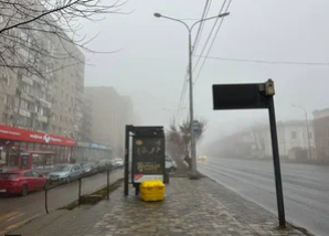 Фотография рекламного носителя, тип: Остановка 1.8x1.2, адрес: им. Рокоссовского ул., ост. "Красные казармы", Волгоград, Волгоградская область, Россия. Сторона Б №1349215